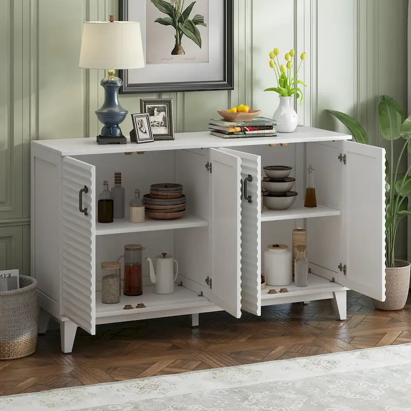 Credenza grande con ripiani regolabili e maniglie in metallo