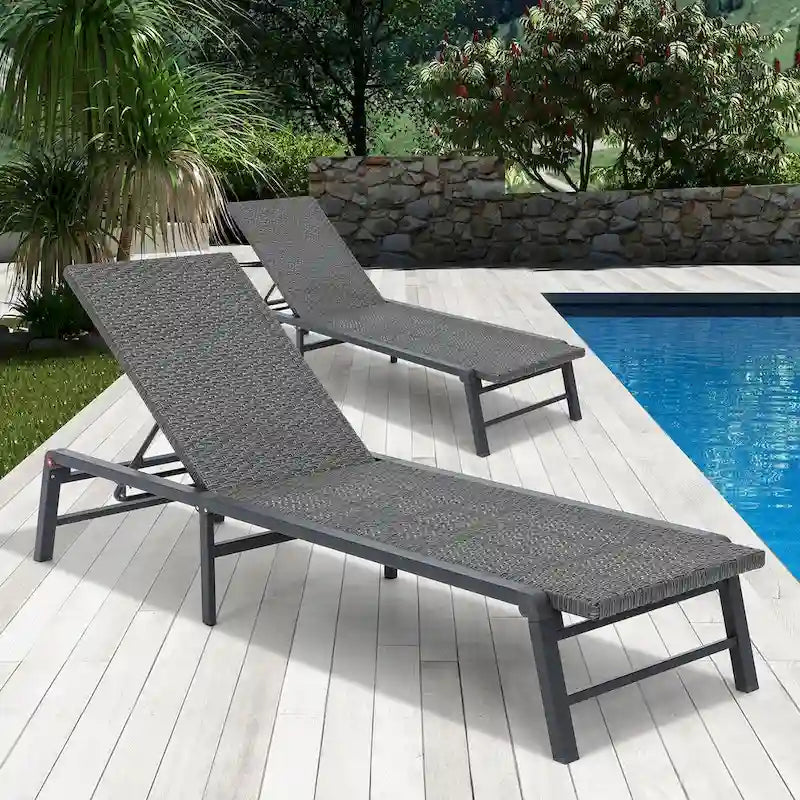Set di 2 sedie a sdraio da esterno in alluminio e vimini rattan
