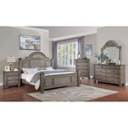 Comò e specchio tradizionali a 9 cassetti in 2 pezzi Vame di Furniture of America