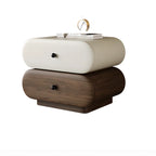 Comodino moderno bicolore con cassetti contenitori