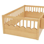 Letto a terra per bambini Bellemave con recinzione rialzata e libreria, struttura letto matrimoniale in legno Montessori per bambine e bambini