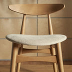 Set da pranzo affusolato in rovere danese norvegese di iNSPIRE Q Modern